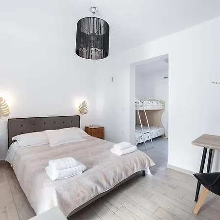 Naxos Cave Stelida (Naxos)