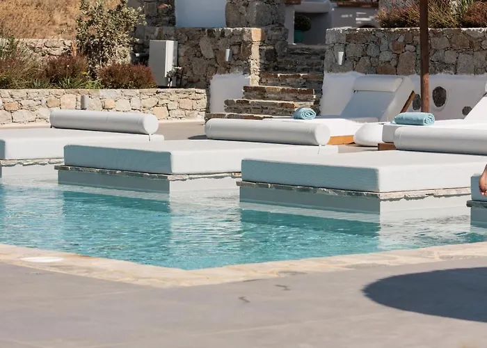 Naxos Cave Apartment *