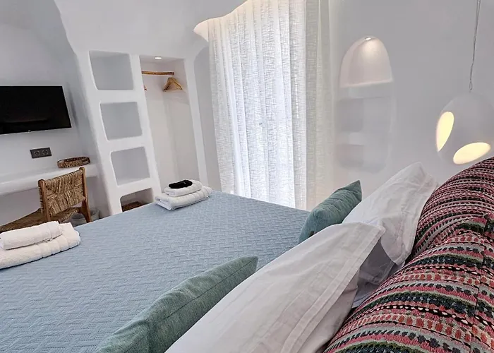 Naxos Cave Apartment *