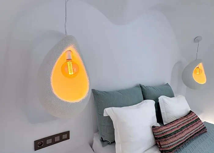 Naxos Cave Apartment